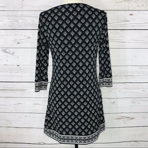 WHBM Dress A-Line Geometric V-Neck Stretch - Picture 4 of 7